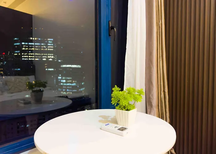 Apartment 1br Makati, Air Residences M002 *
